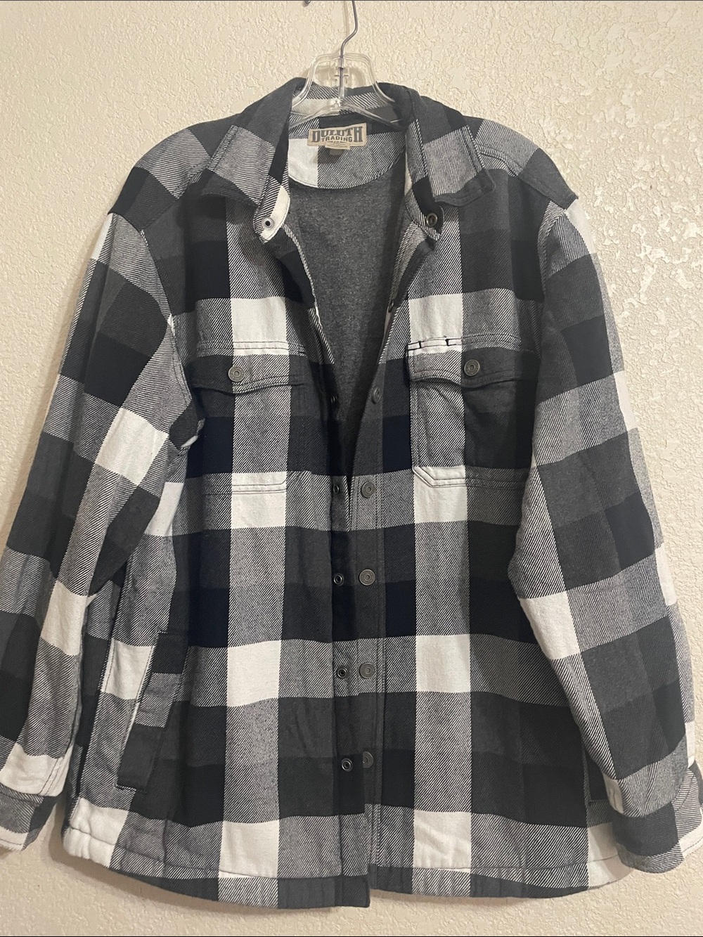 Duluth Trading Co Black and White Plaid Men's Shirt Jacket